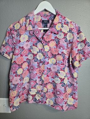 Vintage Floral Print Button Down Size Large